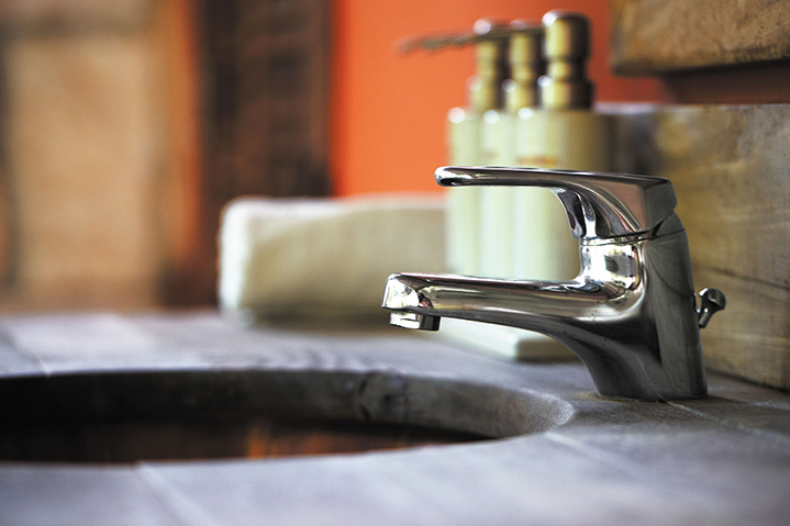 A2B Plumbers are able to fix any leaking taps you may have in Crofton Park. 